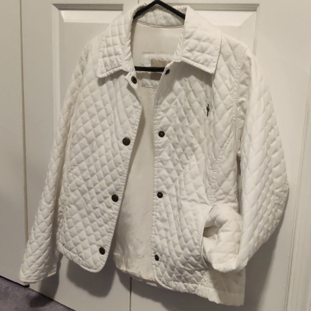Beautiful Barn Jacket in White - Cardon Jacket 🤍